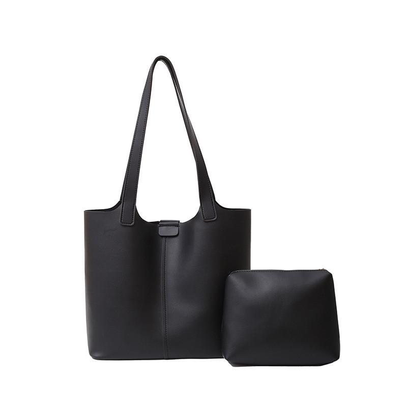 

Large Womens Versatile Pu Tote Bag With Spacious Design And Closure Magnetic Black No Pendant