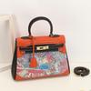 Neue Mode Vielseitige Bedruckte Graffiti Kelly Tasche Echtes Leder Cartoon Kontrastfarbe Erste Schicht Rindsleder Ein Schulter Crossbody Handtasche