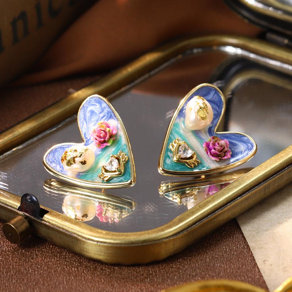 French retro oil painting style earrings niche high-end natural pearl stud earrings women's new Chinese hand-painted enamel earrings