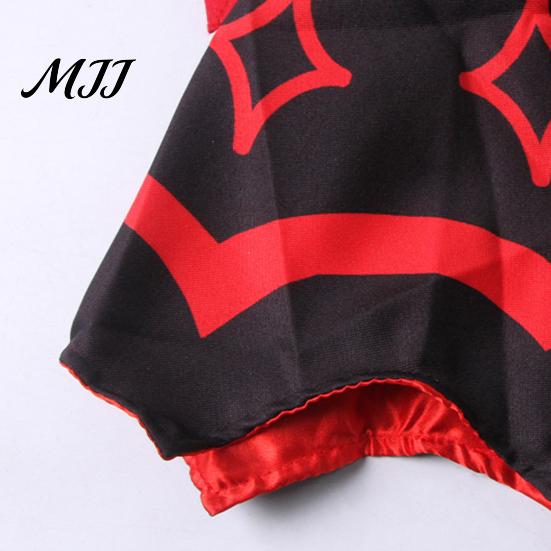 Cat Costume Cape Halloween Bat Cloak, Cute Devil Pet with Wings, Hooded Wings Festive for Cats Small Dogs Cosplay Party Wear Outfit