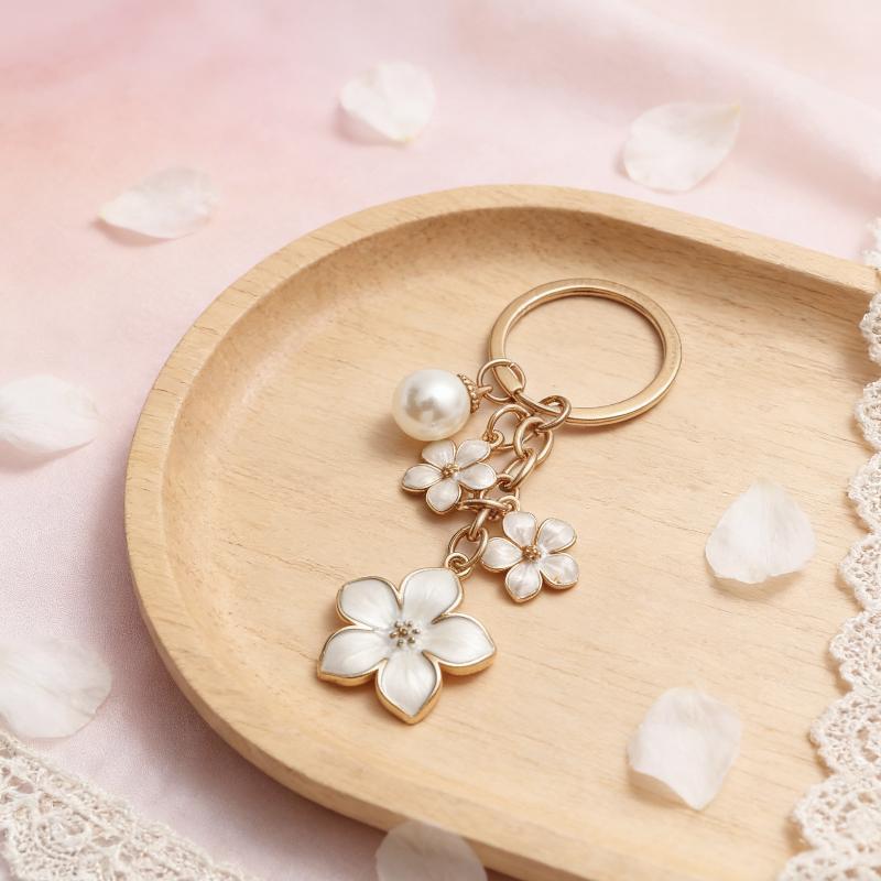 Lovely Cherry Blossom Keychain Three Flower Pendant Key Ring Fashion Bag Accessory for Girls Birthday Gift School Bag Decor
