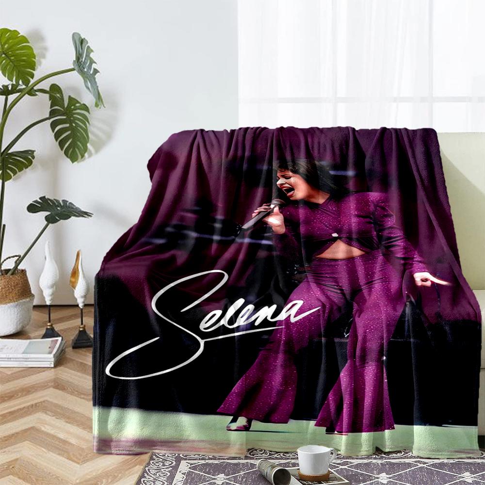 Coperta Stampata a Tema Selena Quintanilla - Perfetta per Divano, Letto, Viaggio e Uso Esterno | Lavabile in Lavatrice, Accogliente e Resistente.