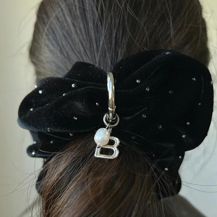 [Select 2 Initials / Gift Wrapping] Anniversary Initial Scrunchie, BLACK DOT