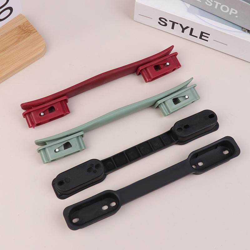 Rukojeť na zavazadlo Rukojeť na vozík Rukojeť na cestovní kufr Rukojeť na tašku Náhradní popruh Příslušenství Rukojeť na přepravní box