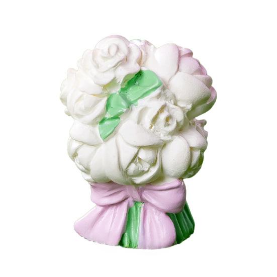 Micro Landscape Ornaments Mini Wedding Scene Decorations with Arches Bouquets Cakes Ring Boxes Resin DIY Garden Accessories Romantic Gift Ideas