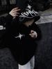 Unisex Retro Embroidered Velvet Hoodie: Trendy Oversized Autumn/Winter Sweatshirt