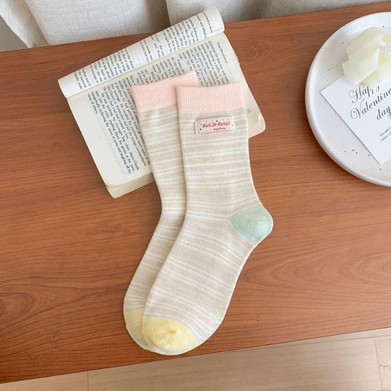 Women's Autumn New Fashion Design Mid - Tube Cotton Socks