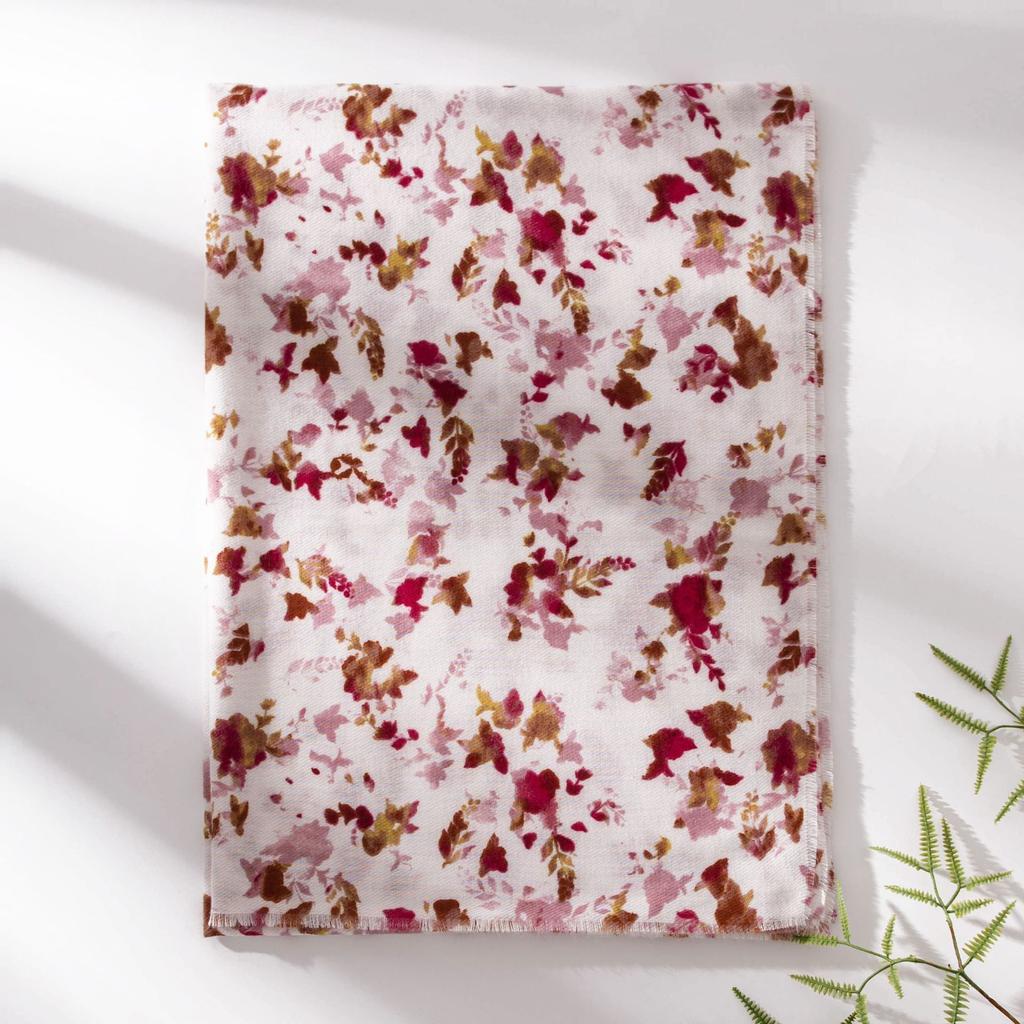 Elegant and Fashionable Printed Imitation Cashmere Scarf for Women Winter Long Commuter Neck Protector Cold Scarf Warm Shawl