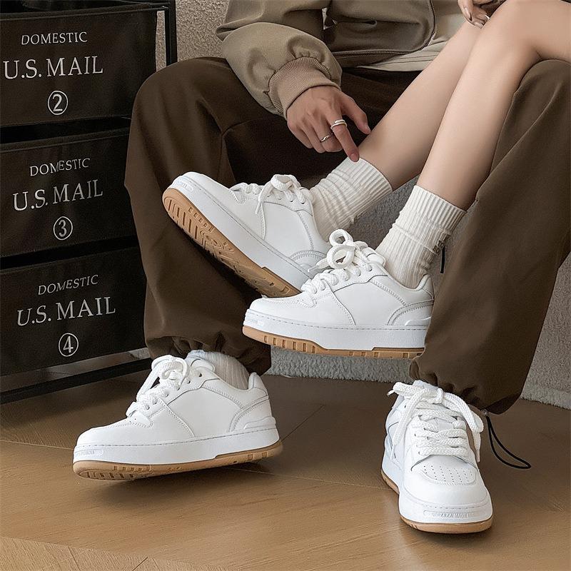 3626 niche board shoes new four-season version men and women couples thick-soled heightening shoes original black shoes