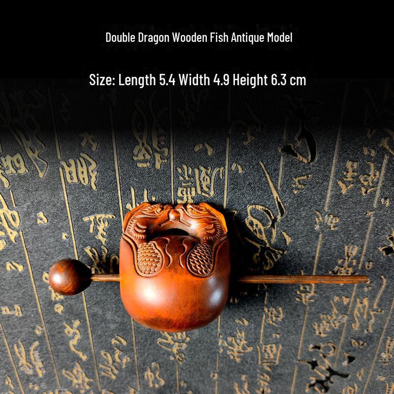 Portable Boxwood Percussion Meditation Instrument: Mini Wooden Fish Carving, Perfect as a Gift or Decorative Ornament.