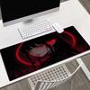 Dunkler Gothic-Stil Rote Augen Mädchen Mauspads Schreibtischmatte Schreibtisch-Interieur Mauspads Gamer Spielmatte Gaming-Raum Dekoration Großes Mauspads