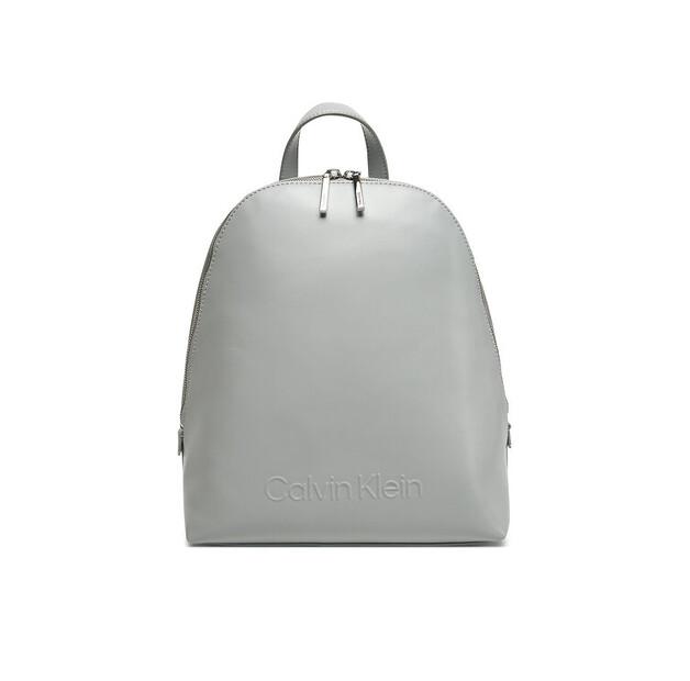 

Рюкзак Calvin Klein Embossed Calvin Round Backpack K60K613185 серый