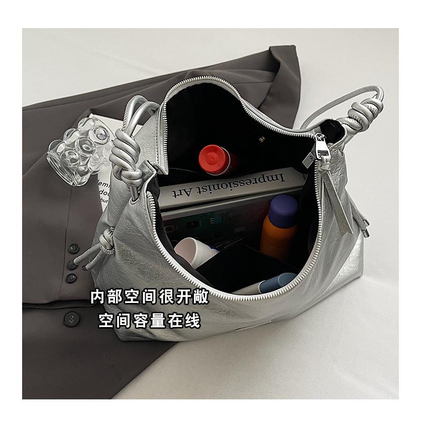 Ielgy Large-Capacity All-Match Fashion One-Shoulder Messenger Bucket Bag Class Commuter Tote Bag