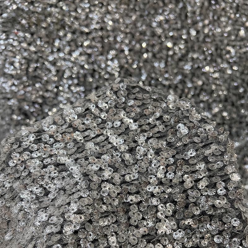 Barevná lesklá flitrová látka Olejově lesklá tylová látka Materiál na svatební šaty Různé styly Domácí flitrová látka Ozdoba oblečení