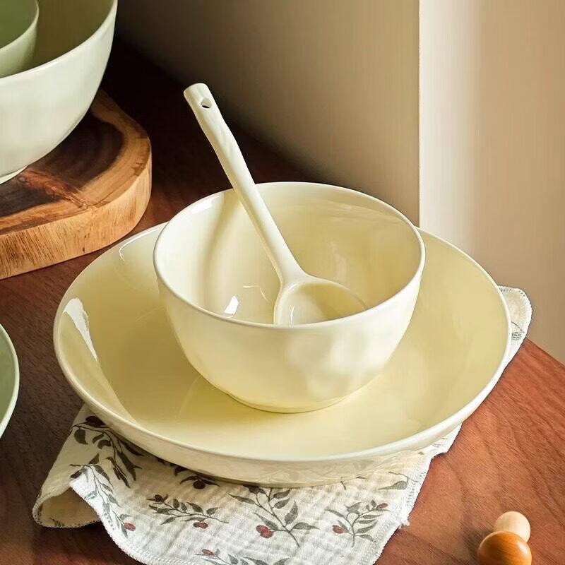 Cream Style Ceramic Dinnerware Set