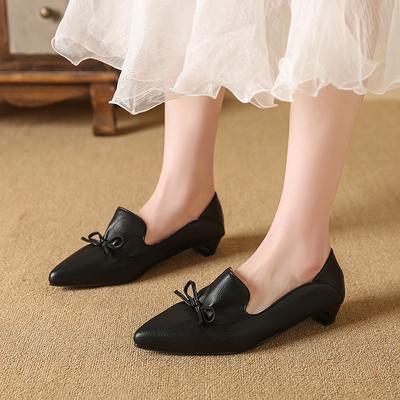 Fashion New Spring Genuine Leather Women Shoes French Retro Pointed Toe Women Pumps Bow Loafers Shoes for Women Low Heel Ladies Shoes