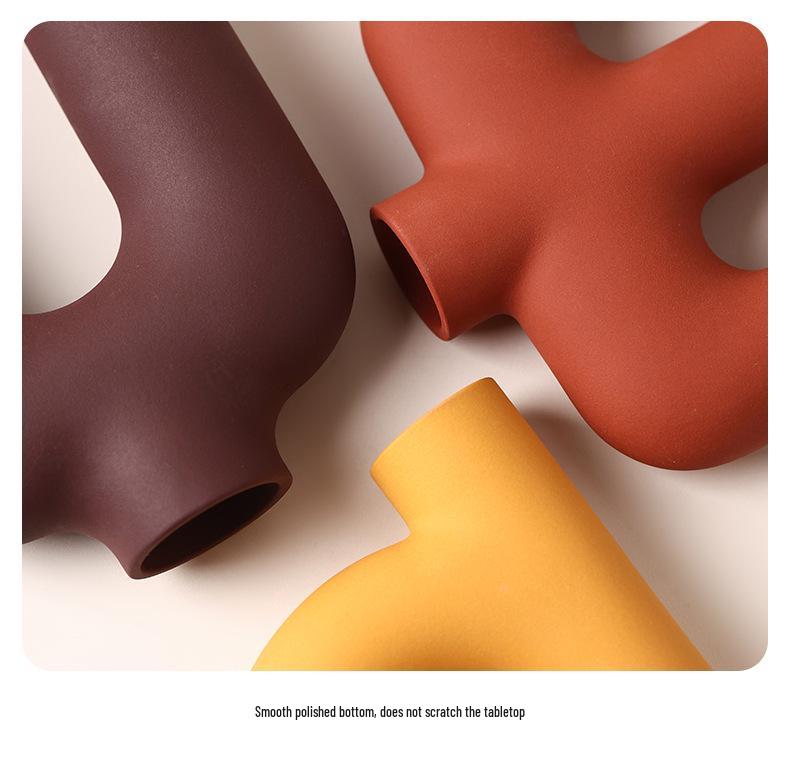 Creative Retro Wabi-Sabi Ceramic Vase for Flowers and Dried Arrangements - Perfect for Living Room, Dining Table, or TV Cabinet Décor