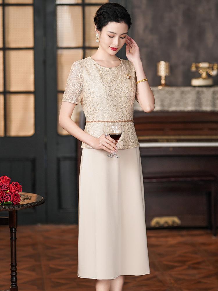 2024 Summer Elegant Apricot Lace Faux Two-Piece Long Dress for Weddings & Banquets
