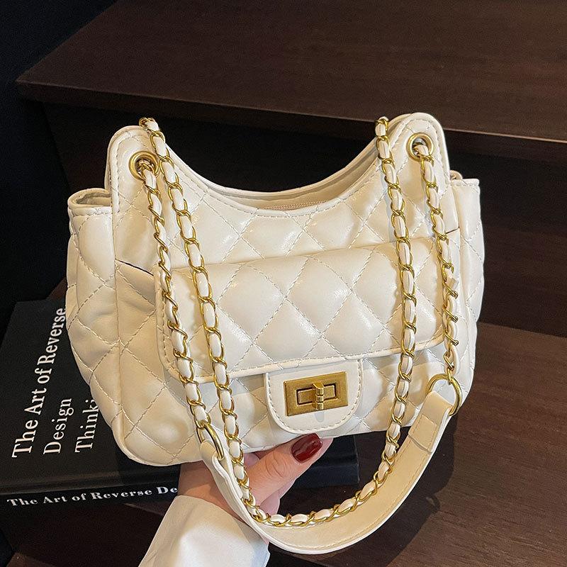 Spring and Summer New Products Fashionable Small Fragrant Wind Rhombus Chain Underarm Bag High Sense Women's Temperament Versatile Shoulder Bag