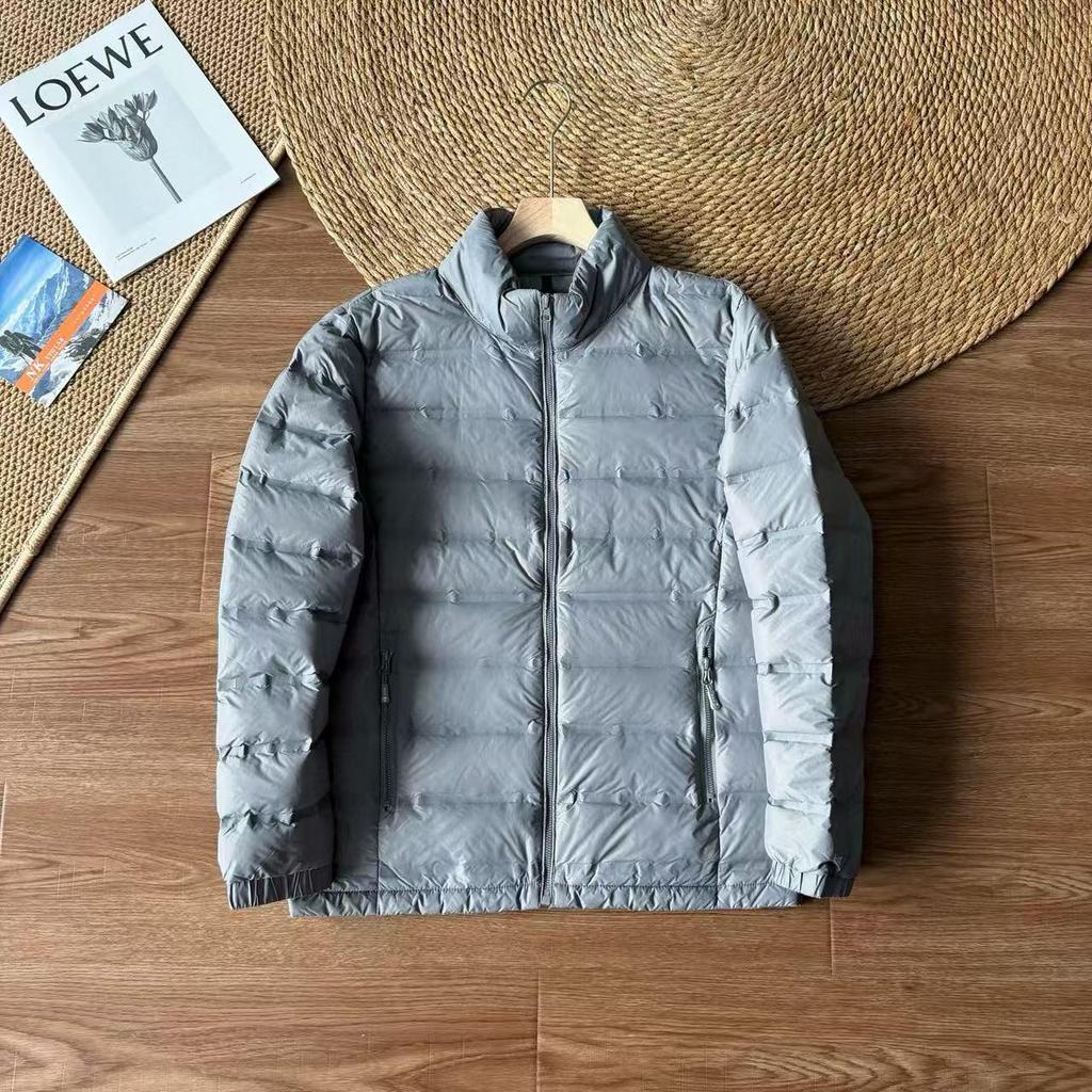 Unisex Lightweight Down Jacket: High-Quality, Stand-up Collar, for Autumn/Winter Outdoor Mountaineering