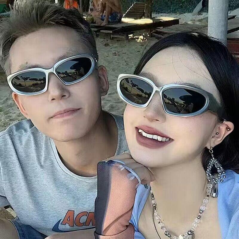 New Punk Y2K Sunglasses Women Goggle Luxury Brand Square Sun Glasses 2000'S Shades Eyewear UV400 Female Designer Eyeglasses