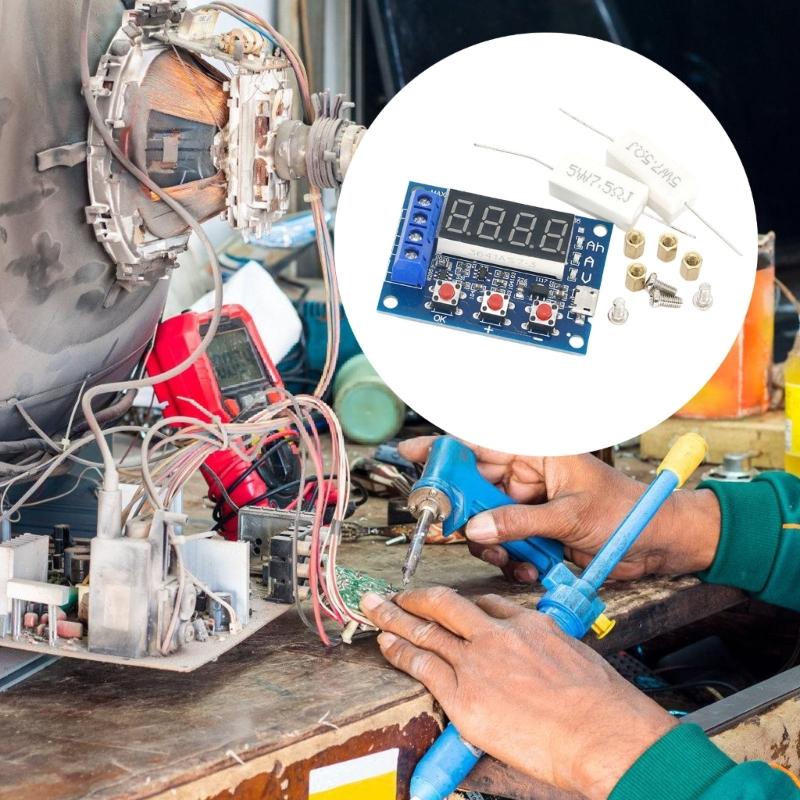 Fortschrittliches Kühlsystem 18650 26650 Batterietester Metallkonstruktion Lange Laufzeiten