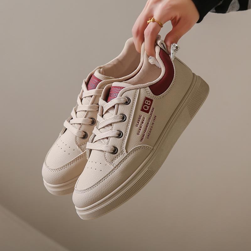 Little White Shoes Women's Autumn New Korean Version Ins Female Students' Leisure Sports Versatile Board Shoes Street Shooting Flats