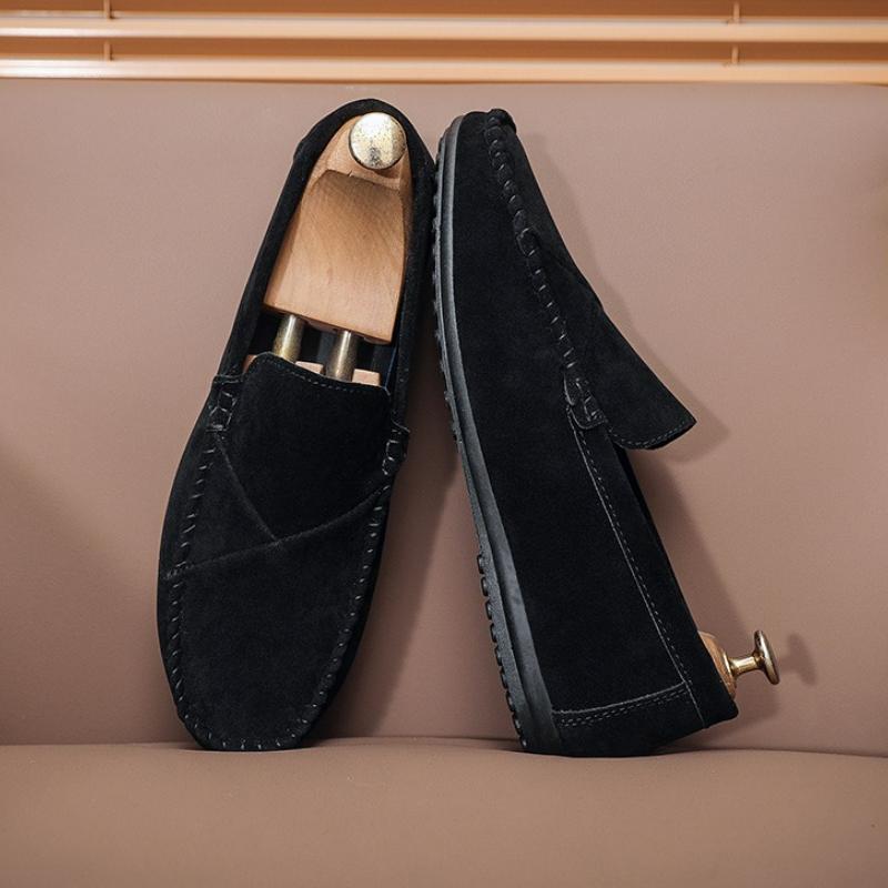Men's Casual Shoes Suede Loafers New Low Top Sneakers Comfortable Mens Driving Shoes Moccasins Luxury Slip-on Men Shoes