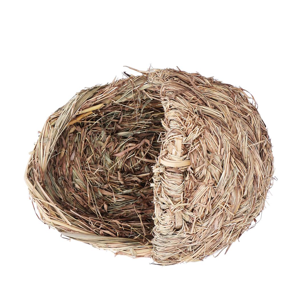 Hand Woven Pet Bed Slipper Shape Hand Made Grass Hamster Bed for Hamsters Guinea Pigs Rabbits and Cats