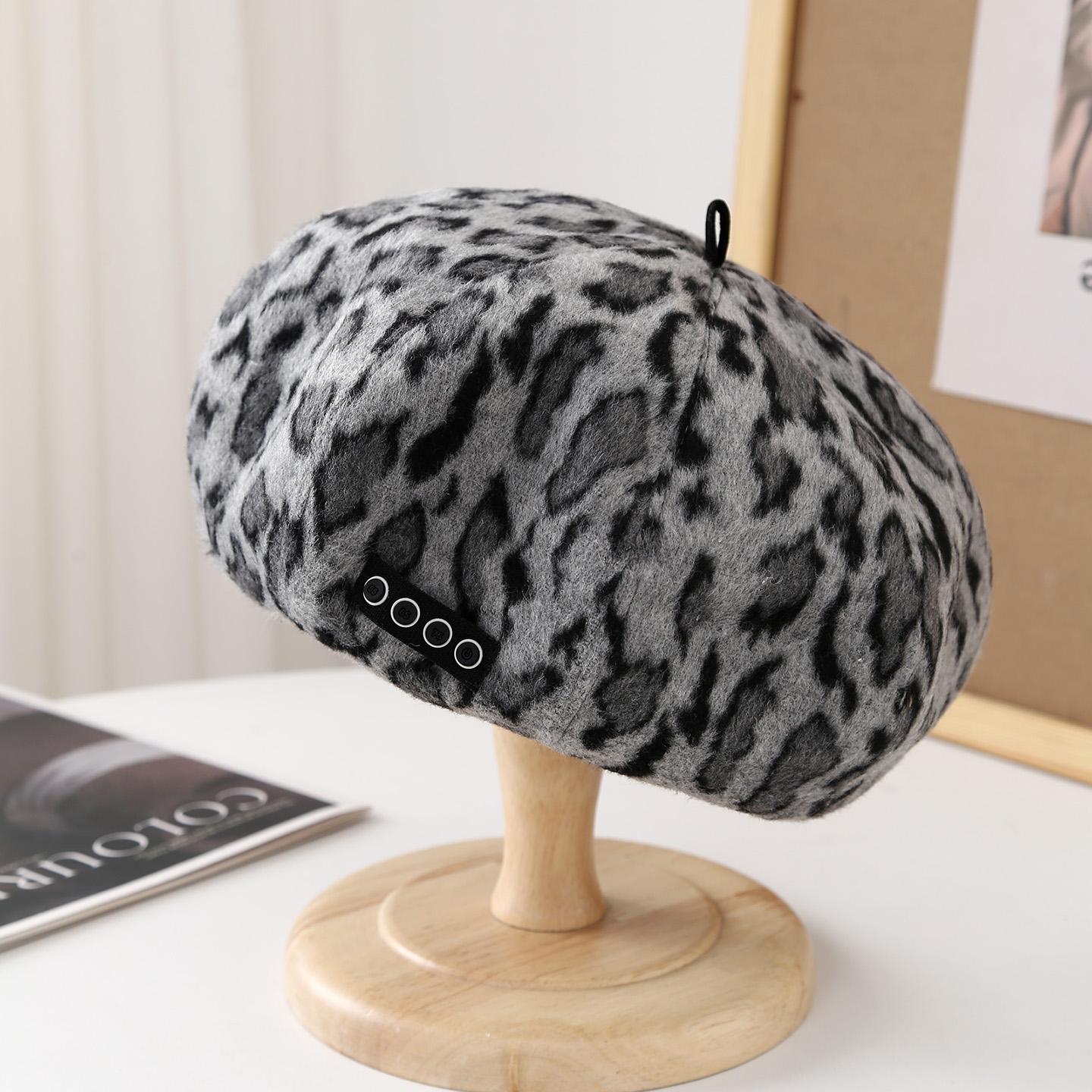 

Leopard print Fashion Beret - Women s Solid Color Autumn Winter Hat Trendy Painter Cap for Daily Outfits 56-58cm