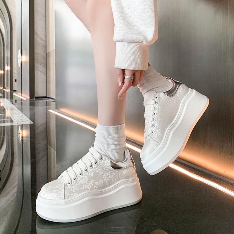 Height-increasing Platform Women's Shoes, National Versatile Sports Board Shoes, Women's Spring New National Style Super Fire