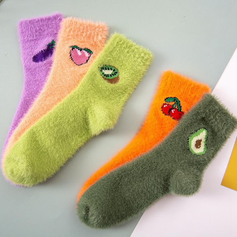 Cute Coral Velvet Socks For Women Winter Warm Floor Socks Cartoon Fruit Christmas Socks Avocado Peach Fleece Thermal Stockings