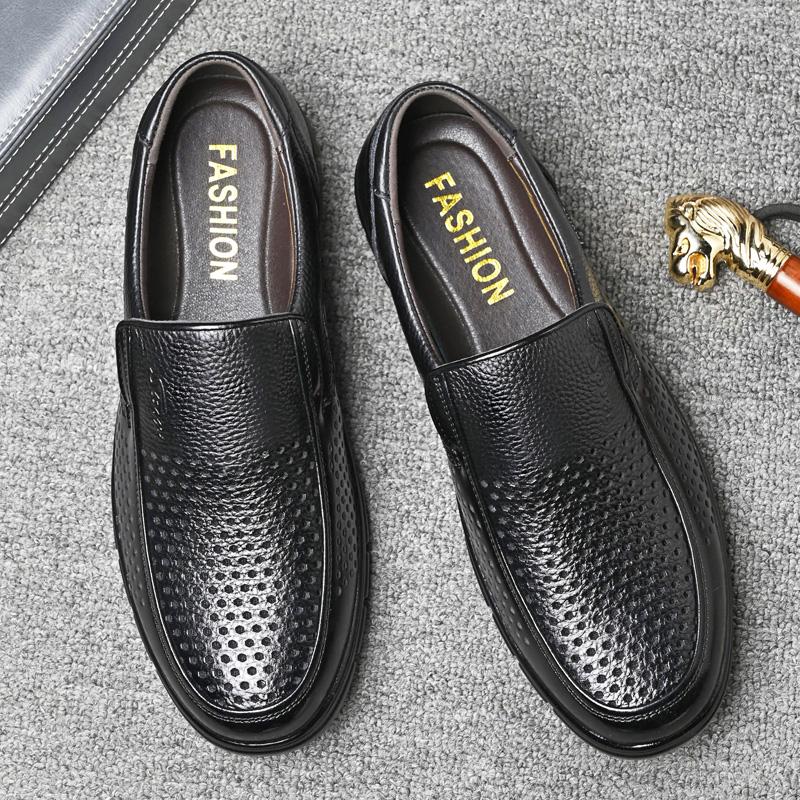 Sommer Lochleder Atmungsaktive Freizeitschuhe Herren Slipper Qualität Erwachsene Mokassins Herren Fahrschuhe Ausgehöhlte Businessschuhe
