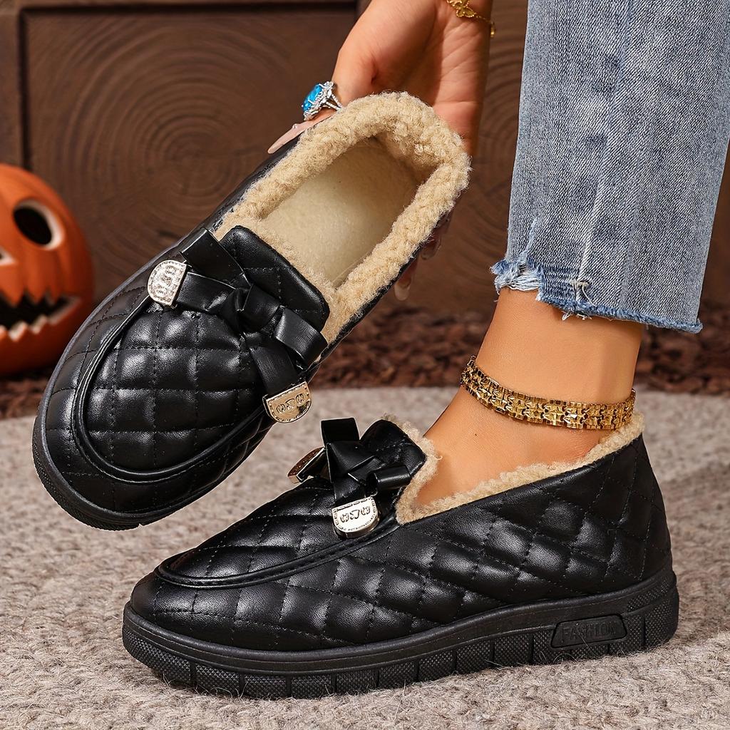 Mocassins d'hiver thermiques pour femmes de type couverture en fausse matière synthétique, à bout Pasley, semelle en PVC antidérapante, bottes thermiques avec sangle à boucle dorée et système de laçage
