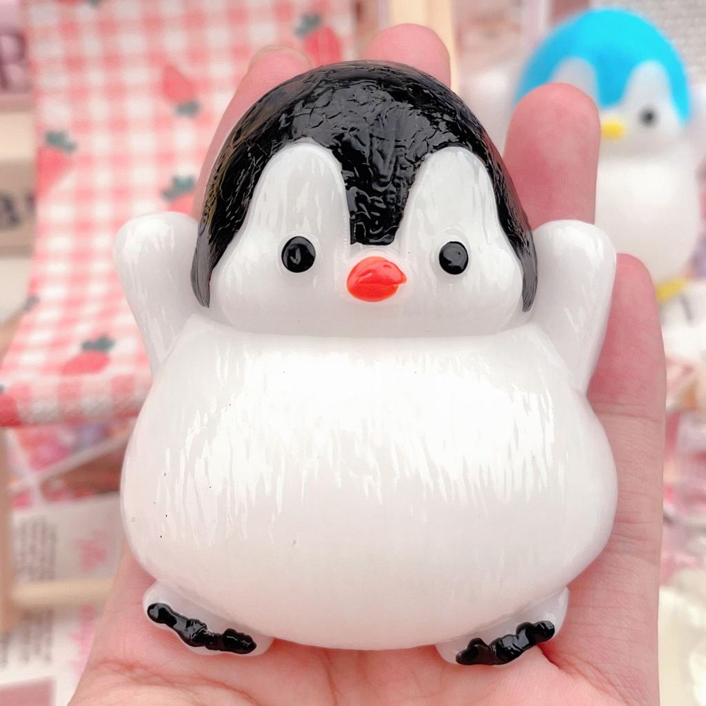 Kawaii Chubby Black Blue Penguin Irritability Decompression Fingertip Squishy Toys Cute Gift Ornaments Kids Couple Birthday Gift