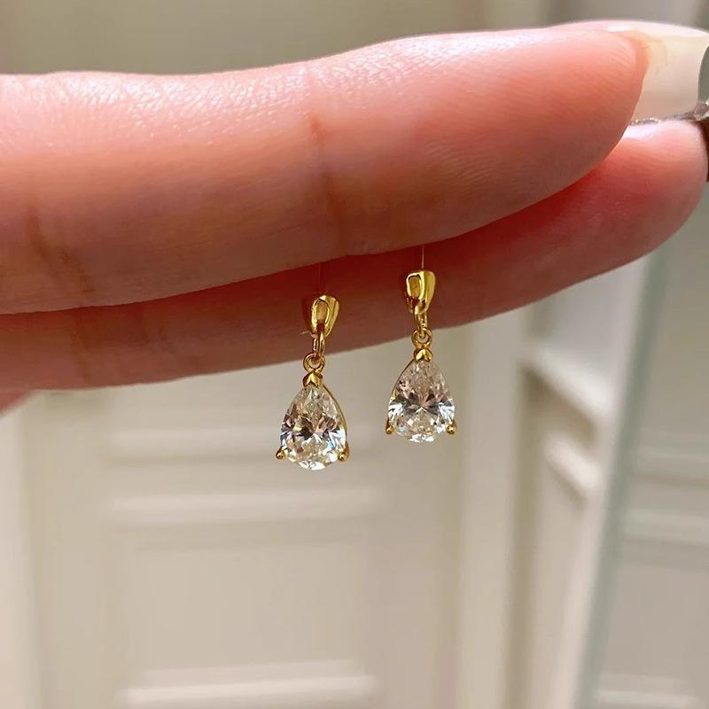 Sparkling Teardrop Tassel Earrings Light Luxury Zircon Earrings Face Slimming High-End Fashion Gift for Girlfriend
