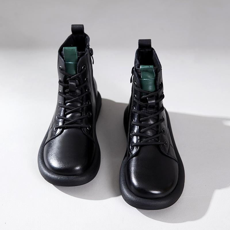 The First Layer of Cowhide Short Boots for Women In the Autumn and Winter of 2025, the New Retro Polished Leather Flat-bottomed Lace-up Martin Boots