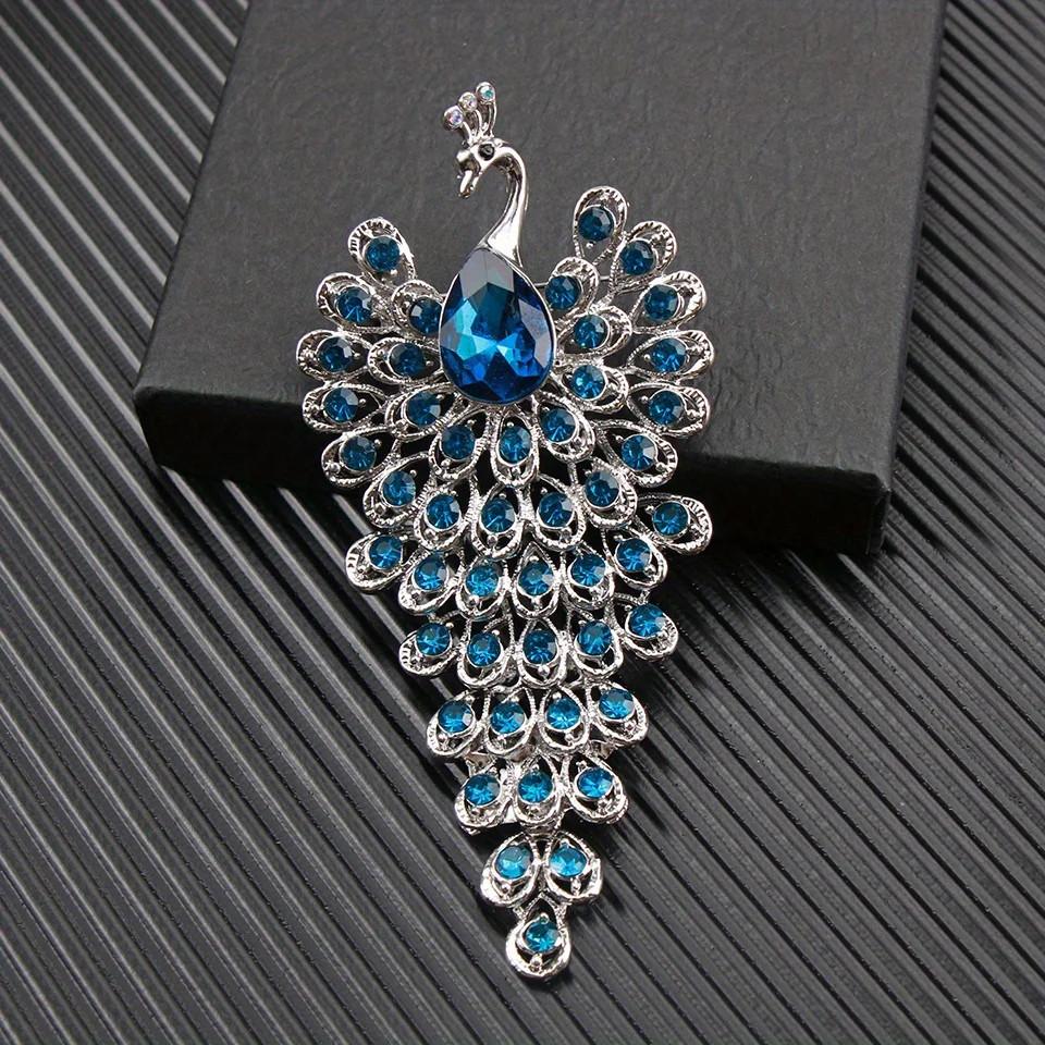 Creative Peacock Animal Brooch for Women Banquet Party Pin Gift