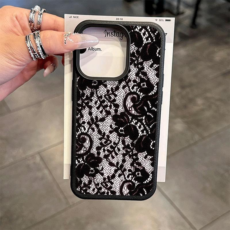 Creative Black Lace Pattern Lychee Texture Phone Case, Suitable for iPhone 17, 16, 15, Plus, Pro, Max Series Phones—Can Be Used As a Gift
