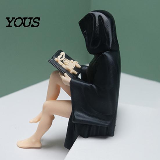 Durable Halloween Ornament Black Robe Girl Ornament, Dark Style, with Balanced Mystery Decoration Base Sitting Figurine, PLA Detailed Texture Non-fall