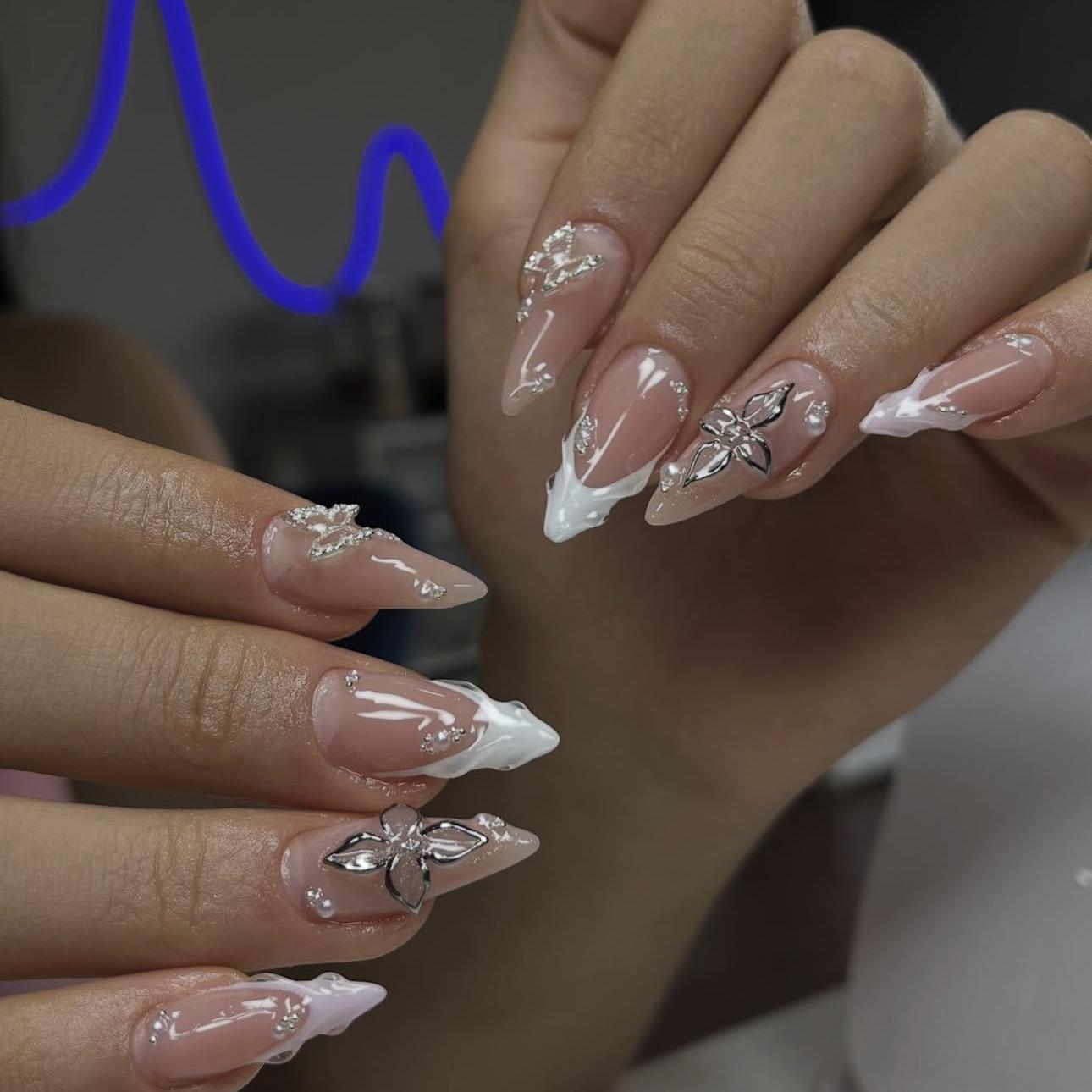 24PCS Sweet Pink Blush Almond Stick on False Nails 3D Butterfly Flower Blue French Fake Nails High-quality Wearable Manicure Tip