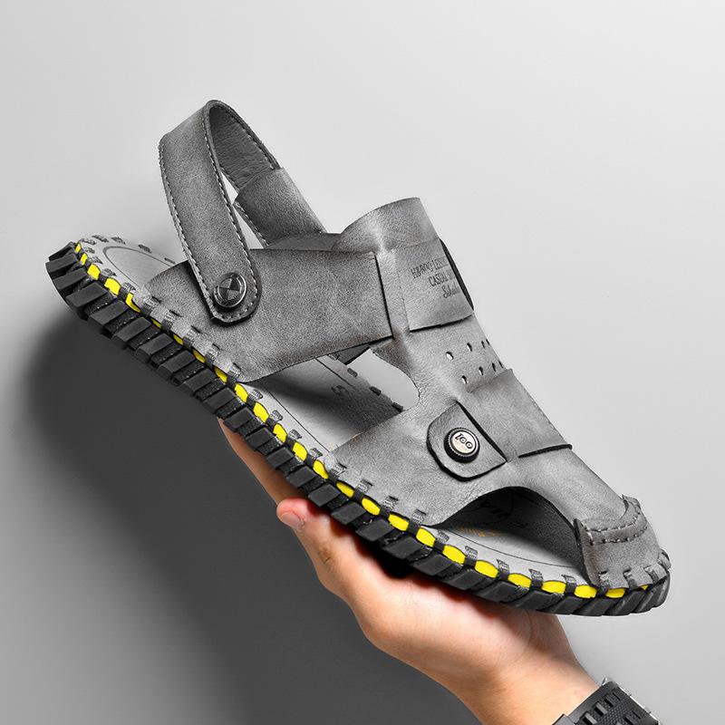 2025 popular bag head slippers men's summer outdoor beach sandals trendy men's stitching