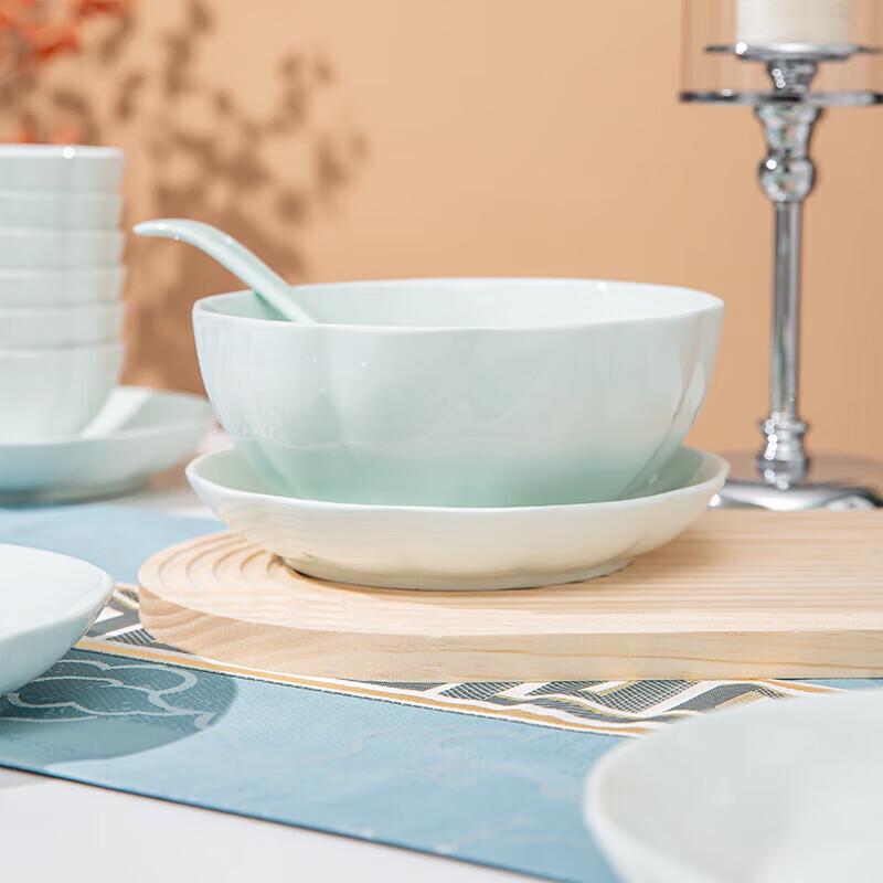 Shadow Celadon Ceramic Dinnerware Set