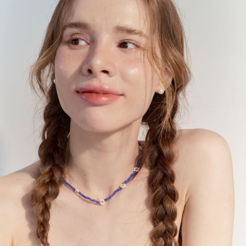 NUOY Blue Bead Flower Necklace