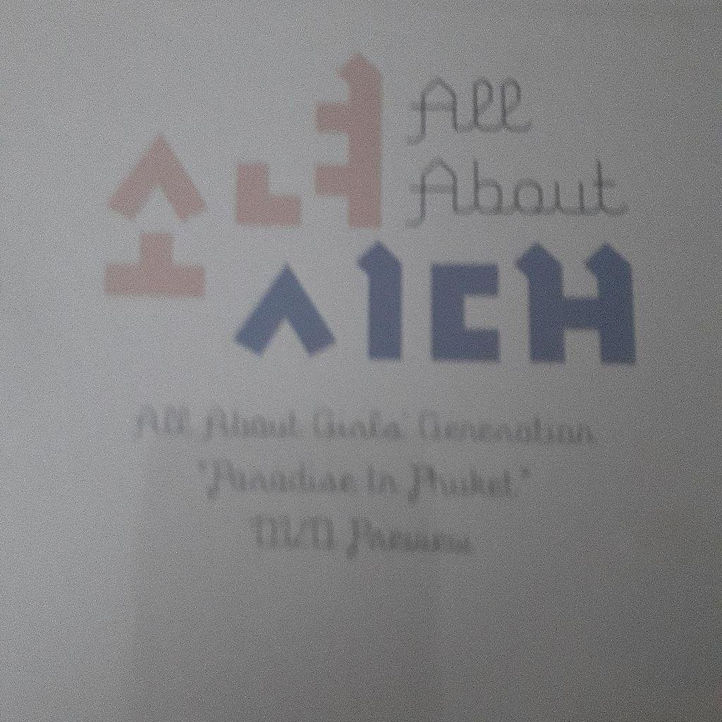 [USED] ALL ABOUT Girls' Generation Paradise In Phuket Photobook