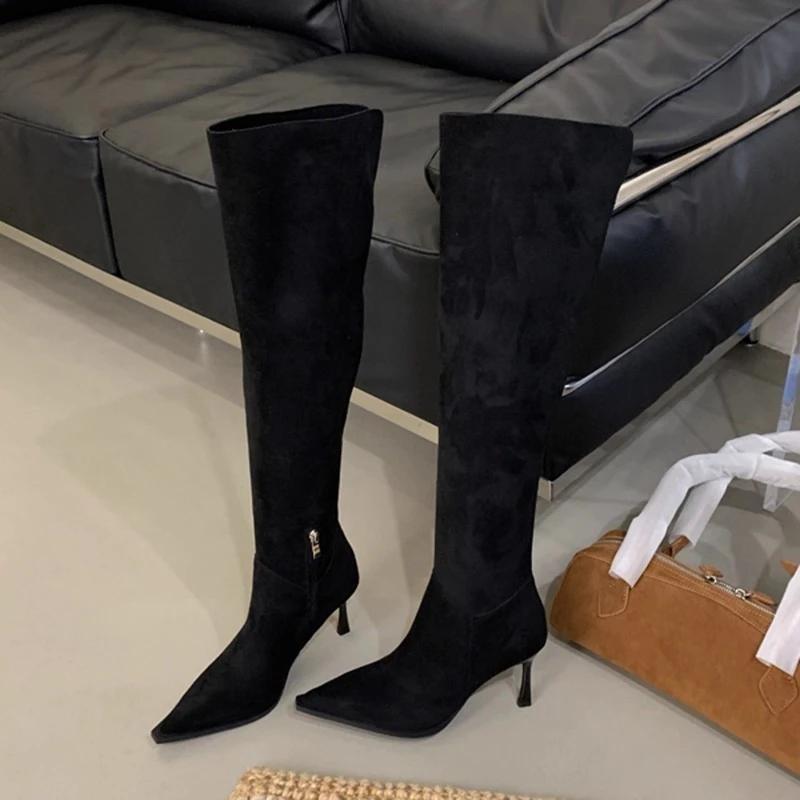 

Модная женская обувь Осень Зима Темперамент Высокие сапоги Осень Новые Заостренный носок Замшевые боковые сапоги для женщин Молния Нескользящие сапоги 35 чёрный