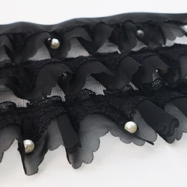 Stylish 3 Layer Pearls Beaded Detachable Collar Lace Choker Necklace Accessory For Formal And Casual Wear