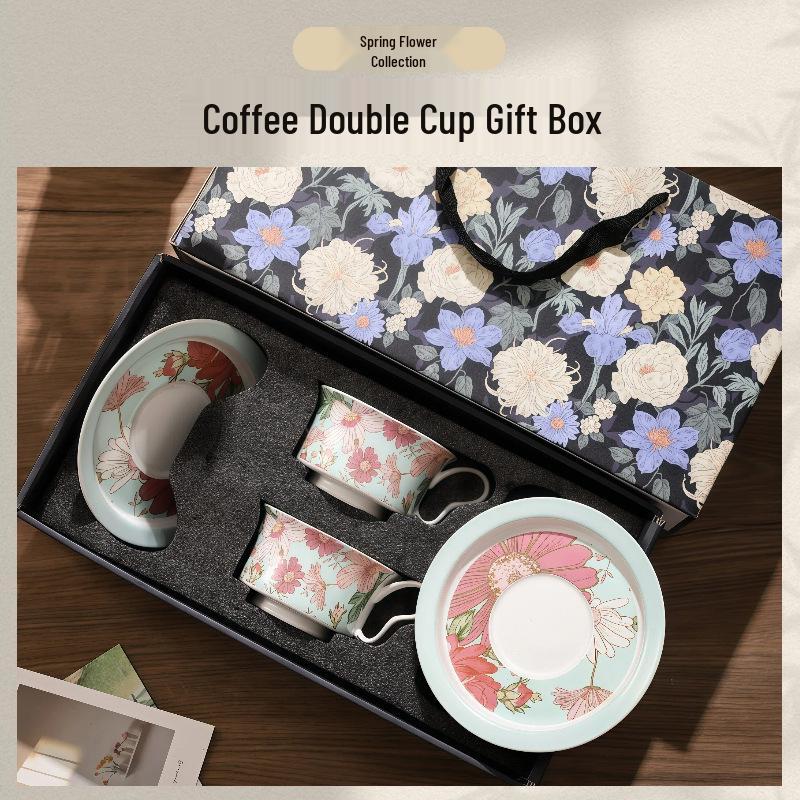French Retro Spring Flower Coffee Cup & Saucer – Vintage Floral Ceramic Latte Gift 260ml