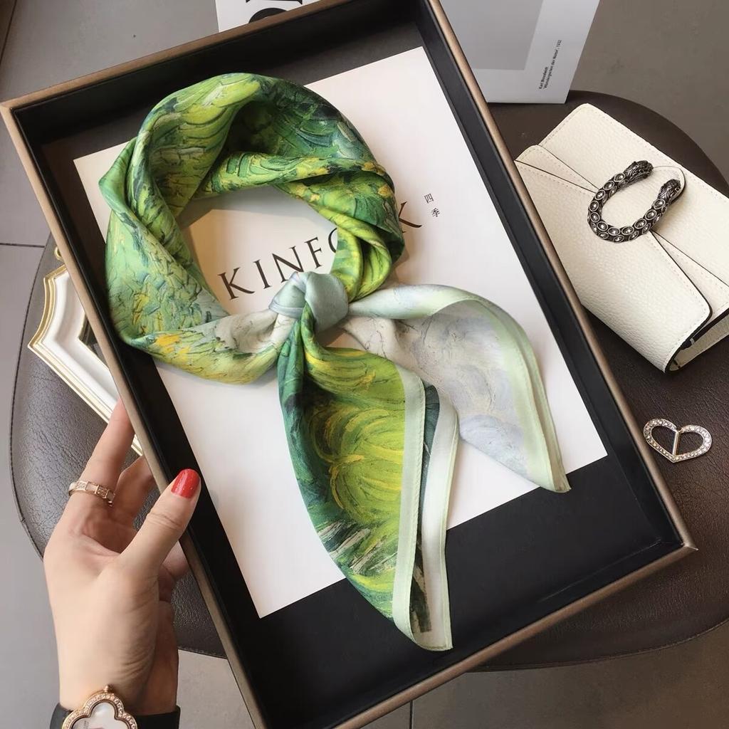Bandanas Quadratisch 100% Seide Schal Damen Mädchen Stirnband Accessoires Taschentuch Halstuch Haarschal Modedruck Halstücher