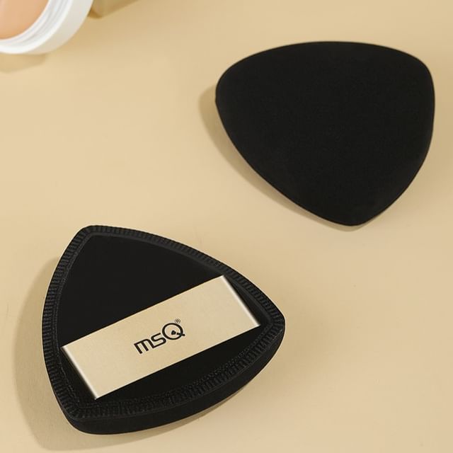 MSQ - Triangle Powder Puff Black